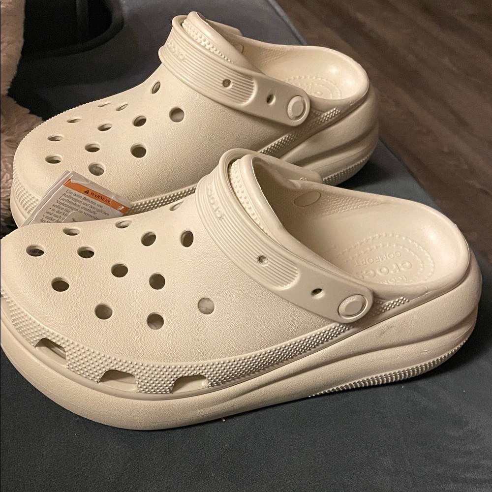 CROCS Cream Slip-On Clogs
